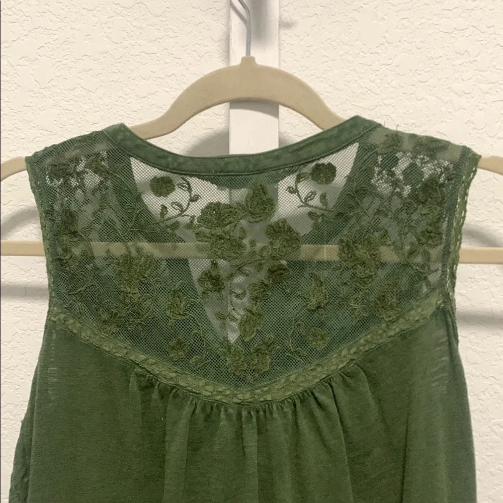 Sundance Green Boho Lace Panels Button Neck Tank Top Size Small - Picture 6 of 9